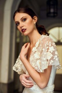 leo cape dress photo 2