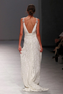 alice body  dress photo 3