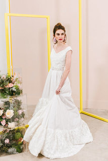 delphine  dress photo 4