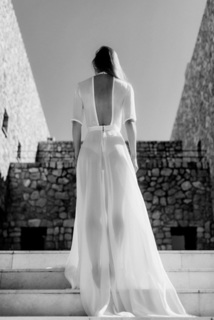 dress pure  dress photo 2