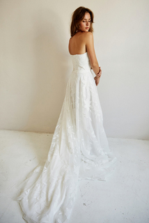 savannah gown dress photo 3