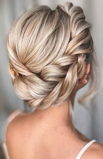 12 beautiful hairstyles for the modern bride   inspiration photo 11