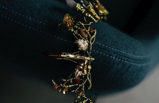 amber and sam's urban  wedding inspiration photo 9