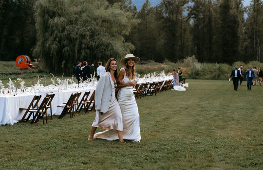 a chic summer canadian mountain wedding for jordan and reggie inspiration photo 4