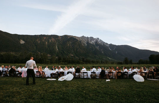 a chic summer canadian mountain wedding for jordan and reggie inspiration photo 3