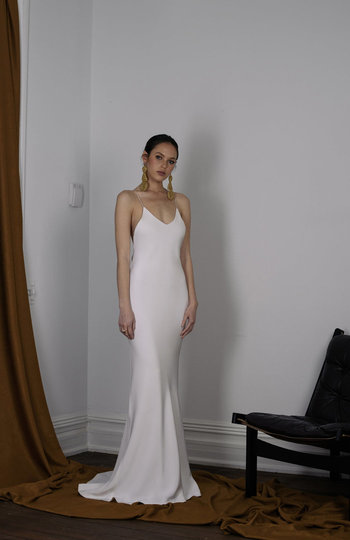 spotlight on slip gowns inspiration photo 4