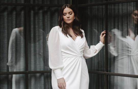 bridal gowns for curvy women  inspiration photo 1