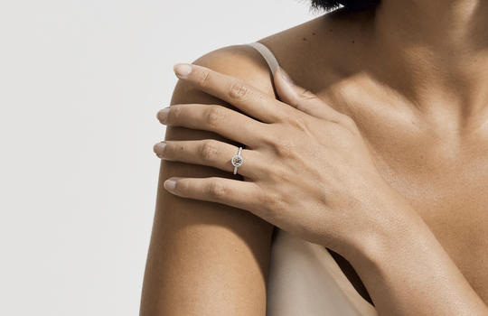 how to pick an engagement ring inspiration photo 10