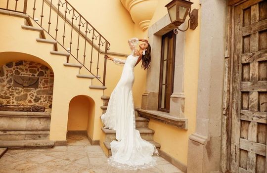 backstage with tara & shaina healy | tara lauren inspiration photo 3