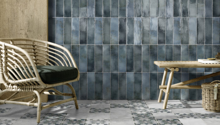 Image AMB Hackney Dark Blue Antique Flora Pearl - TEBE Tegelgroothandel 