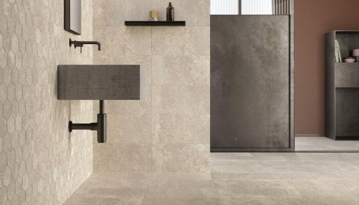 Image Lava stone taupe bagno 04 webversie - TEBE Tegelgroothandel 