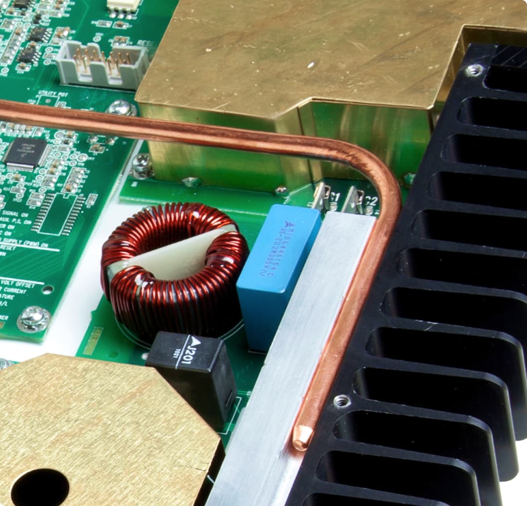 Detail heat pipe tepelnej trubice a pasívneho chladenia Anthem Statement M1