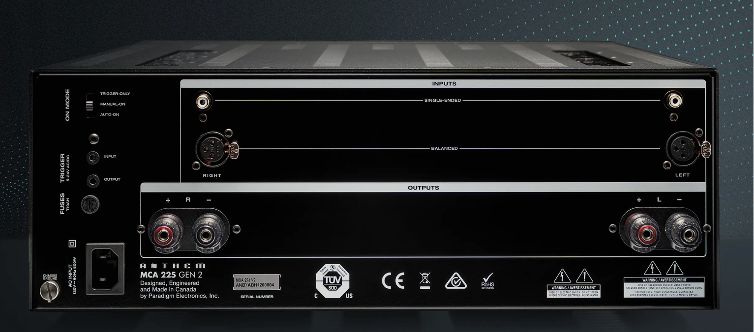 Anthem MCA 225 Gen 2 zadný panel so symetrickými XLR, RCA, reproduktorovými terminálmi a triggerom
