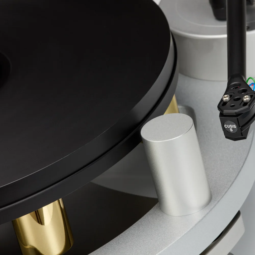 Michell Gyro detail ramienka a prenosky pri prehrávaní vinylovej platne