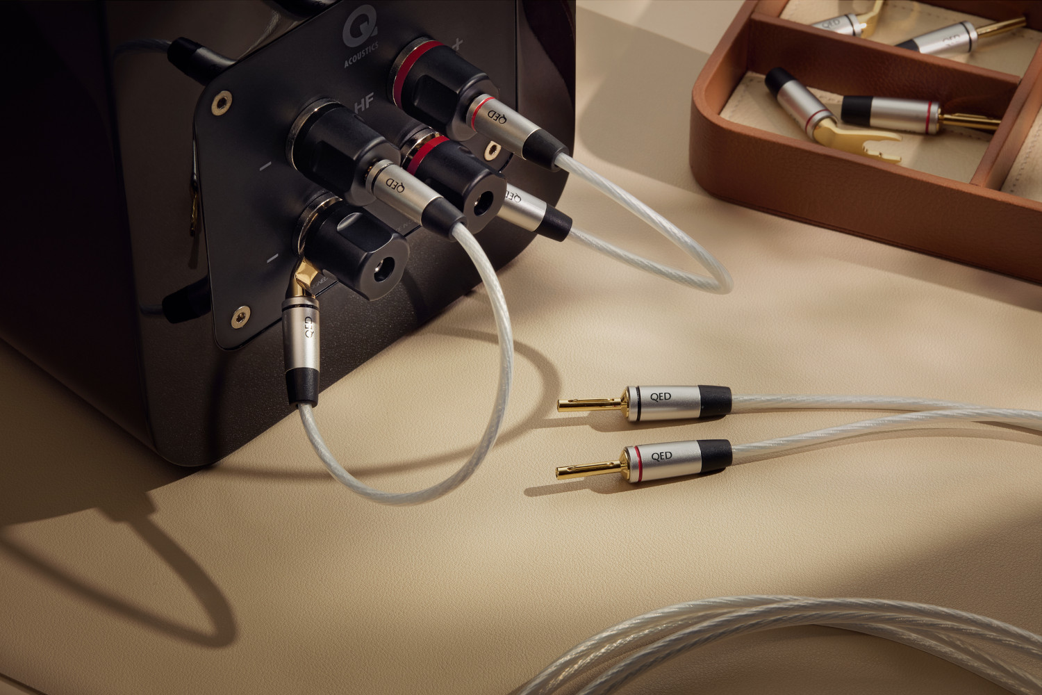 Kabely QED Performance pro Hi-Fi a AV sestavy