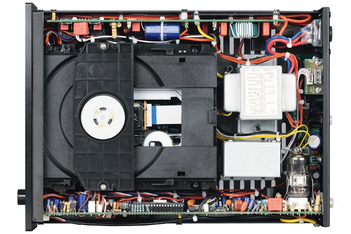 Vincent CD-200 hybridní CD přehrávač – pohled na vnitřní konstrukci