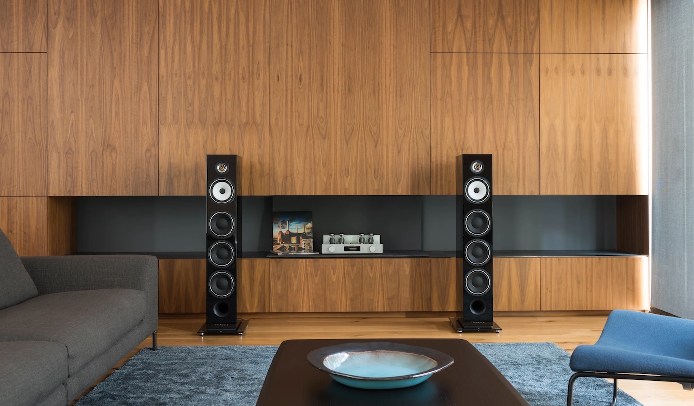 TRIANGLE Esprit EZ Australe – referenční sloupové Hi-Fi reproduktory