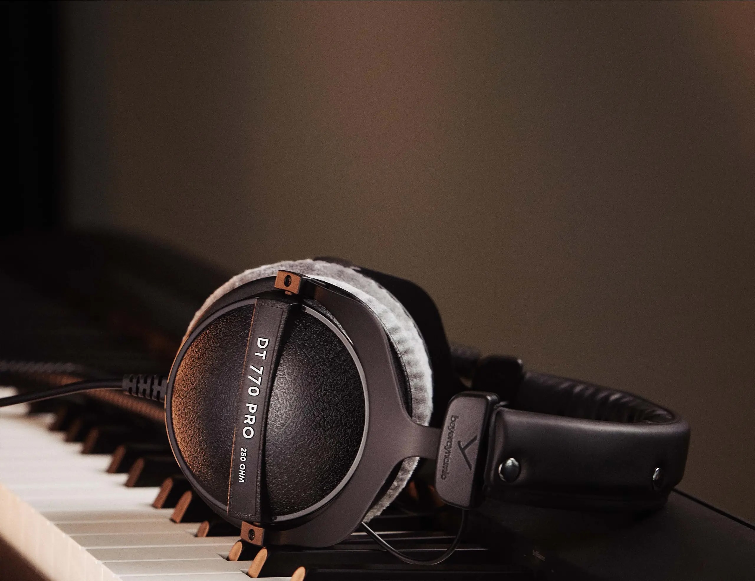 beyerdynamic DT 770 PRO detail sluchátek