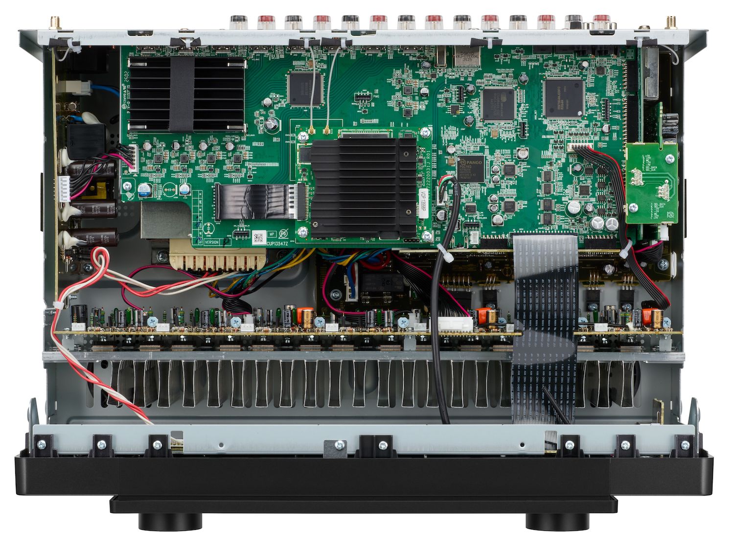 Vnútorná konštrukcia Marantz CINEMA 60DAB SERIES 2