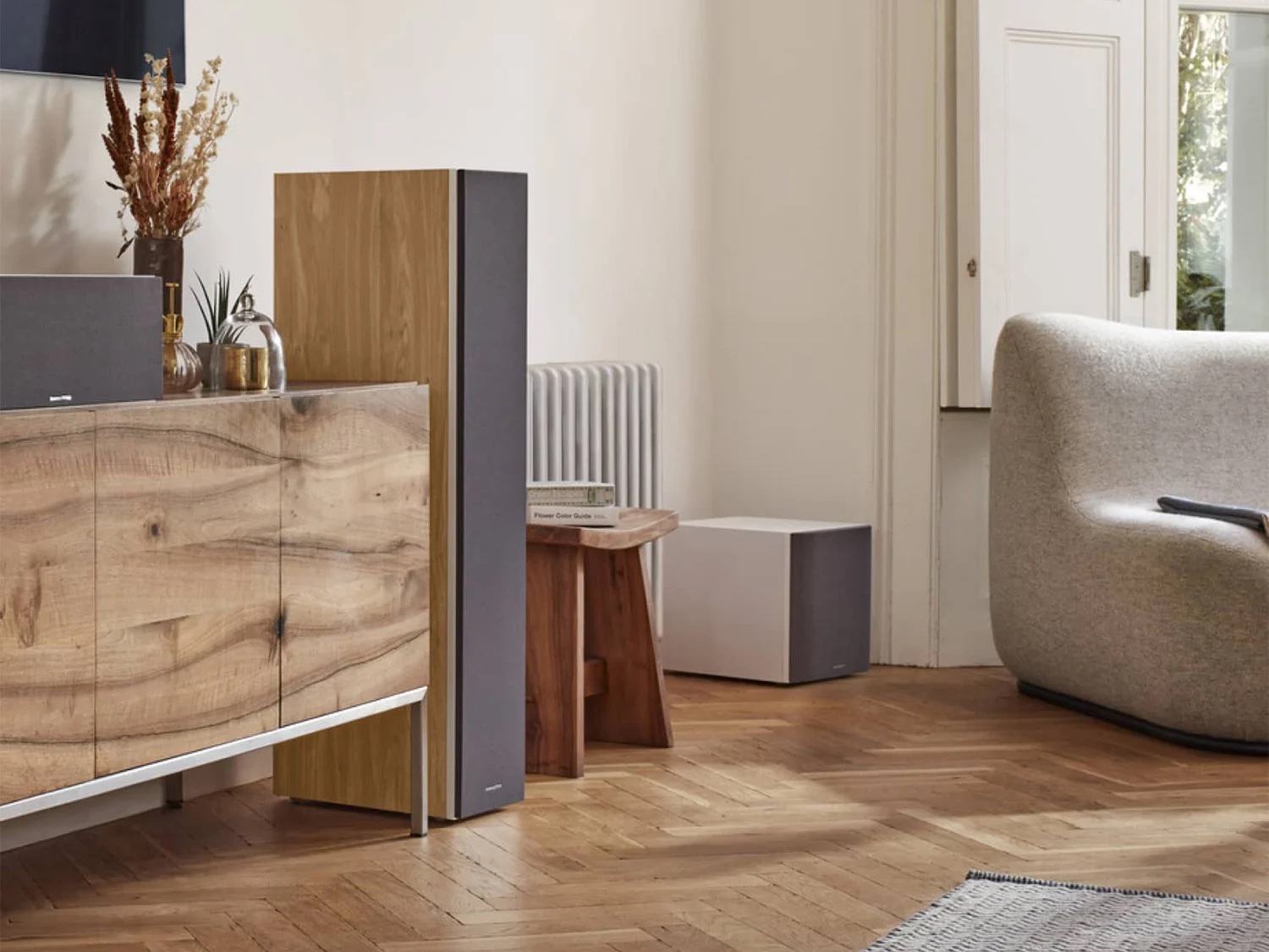 Bowers & Wilkins ASW610 detail subwoofera