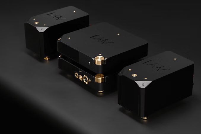 LAiV Harmony DAC 2 zadní panel a analogové výstupy XLR a RCA