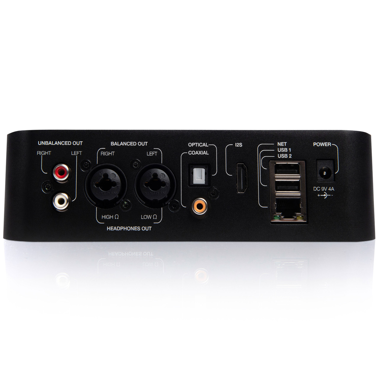 Zadný panel Volumio Motivo s RCA, XLR, USB, S/PDIF a I2S výstupmi