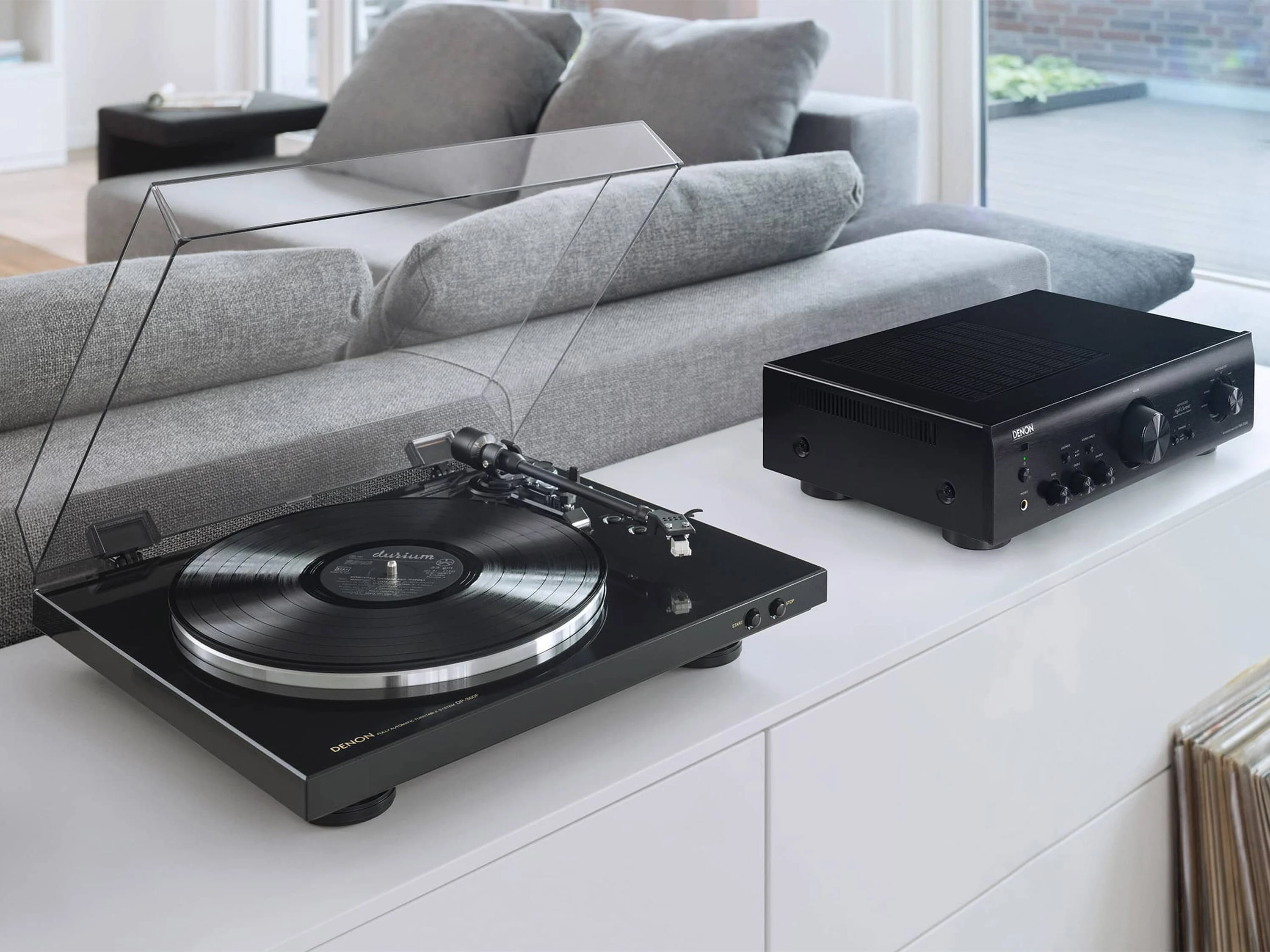Denon DP-300F plne automatický gramofón