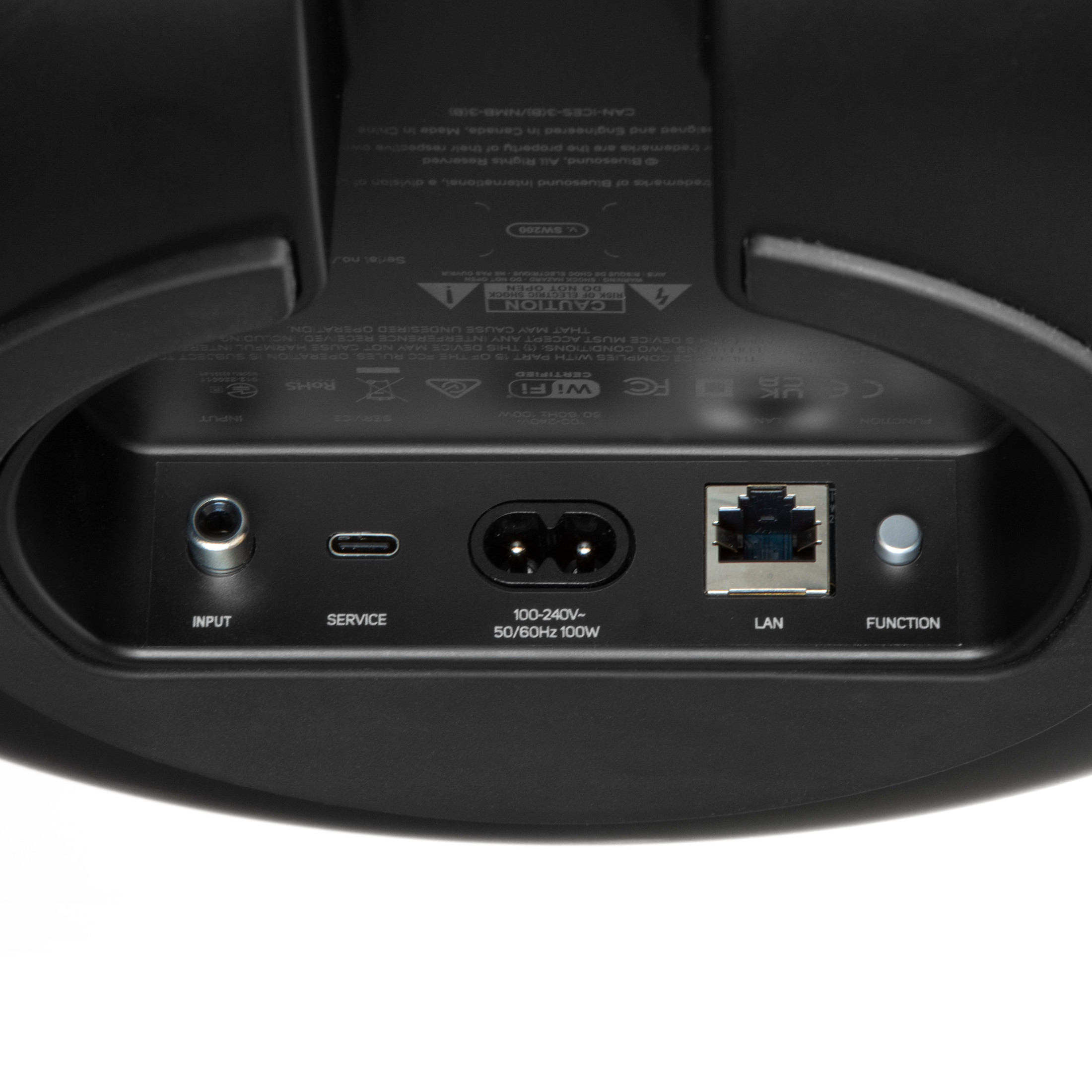 Bluesound PULSE SUB v sestavě domácího kina PULSE CINEMA
