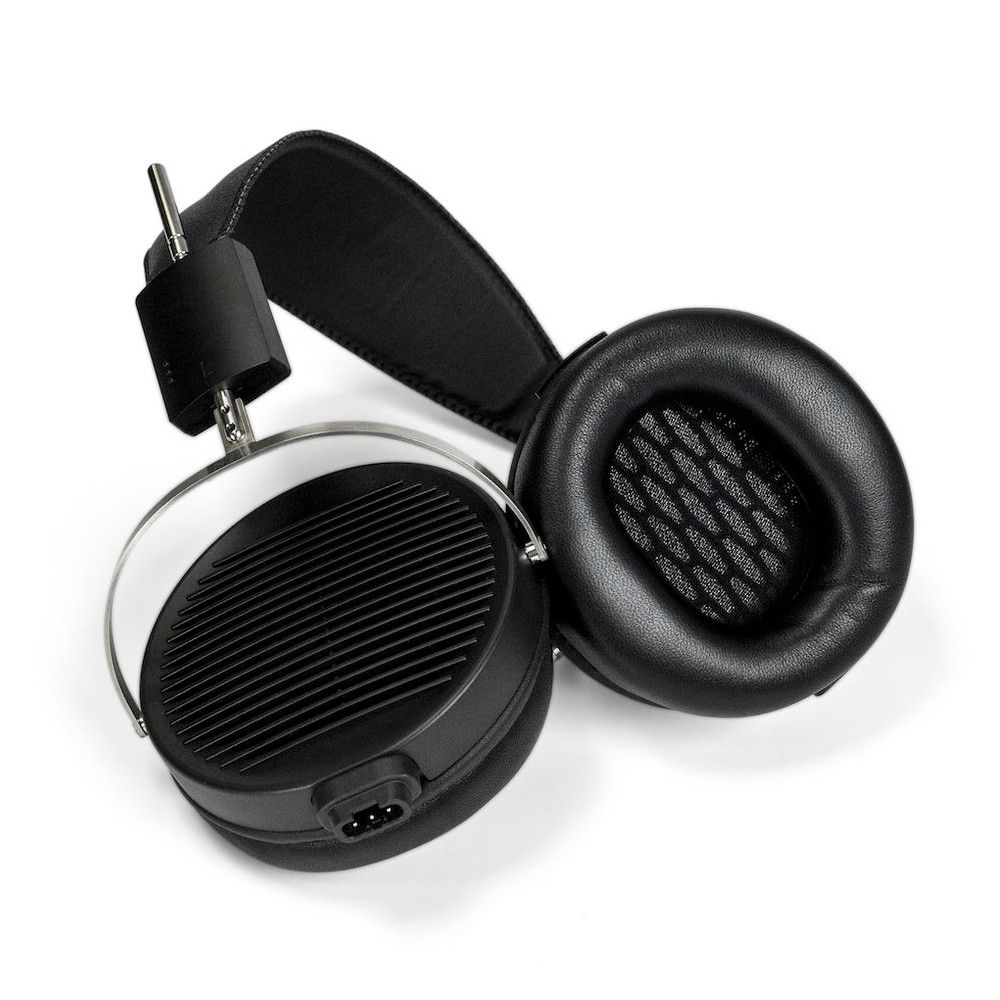 STAX SR-X1 elektrostatický menič a otvorená konštrukcia