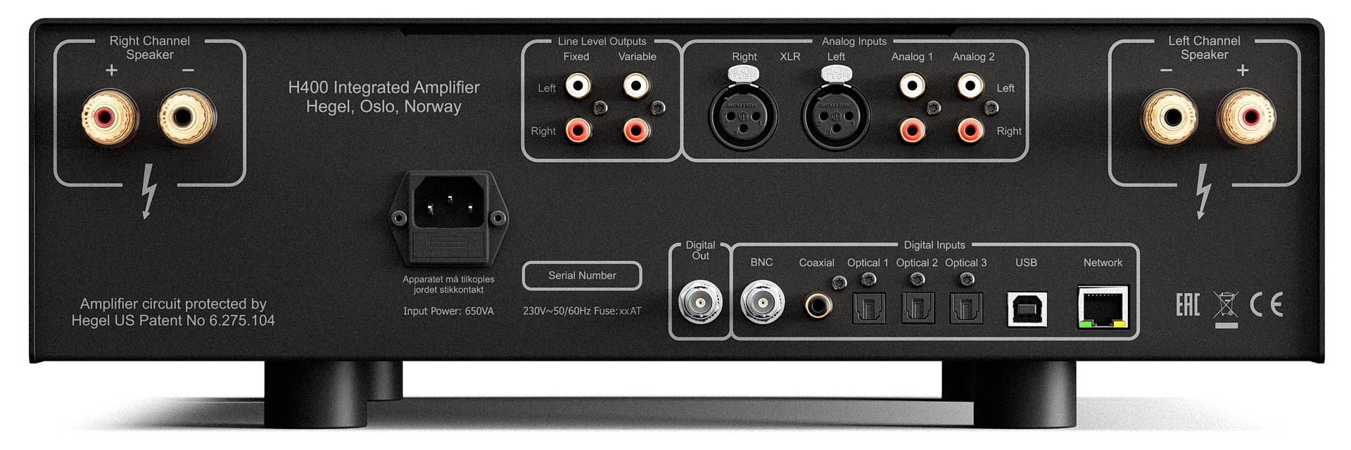 Zadný panel Hegel H400 s analógovými, digitálnymi, sieťovými a reproduktorovými konektormi