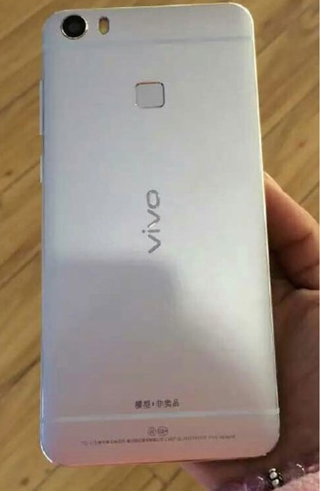 6GB RAM'lı Vivo Xplay 5'in canlı şəkilləri təqdimat qabağı sızdı!