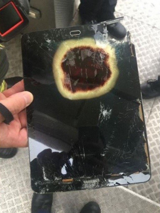 Partlamış Galaxy Tab S2