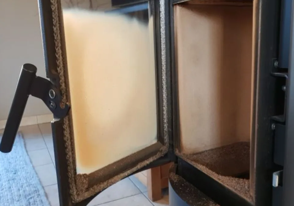 Zwart ruitje pelletkachel