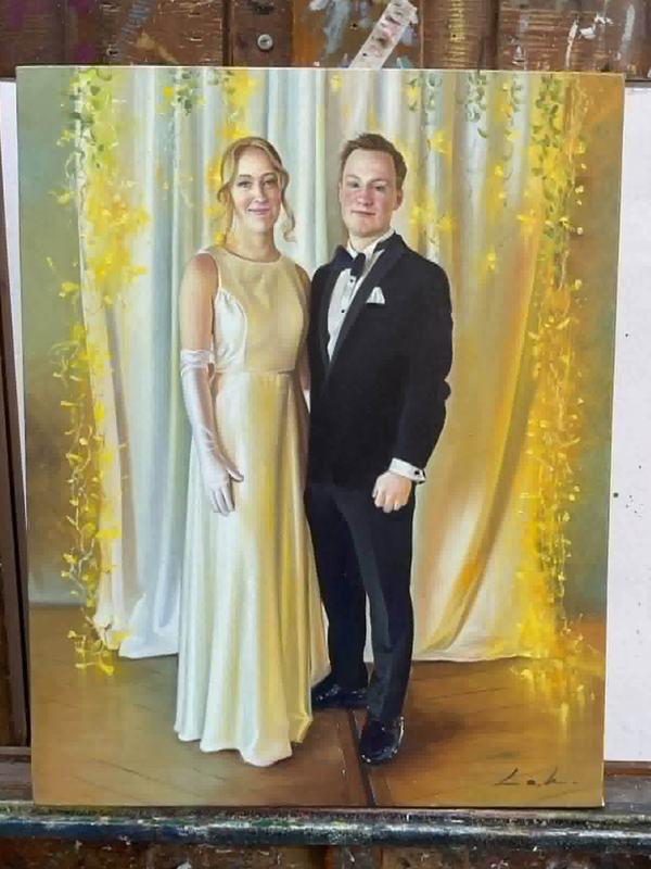 Oil painting a couple to a wedding
