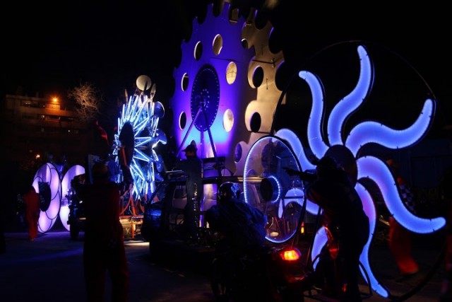 Marseille, Evropské hlavní město kultury 2013, zahájilo svůj program slavnostním ceremoniálem