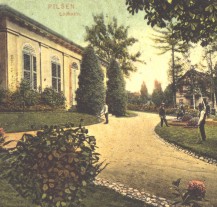 Před dvaceti lety byl po rekonstrukci znovuotevřen Lochotínský pavilon