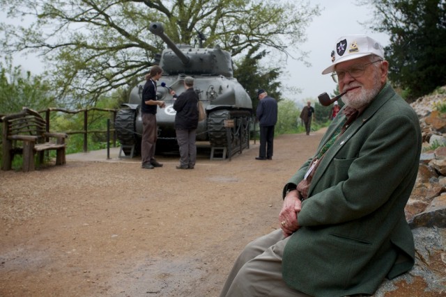 Čtvrteční odpolední program zavedl americké veterány do plzeňské zoologické zahrady