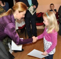 Armádu očima dětí představují obrázky v Pekle