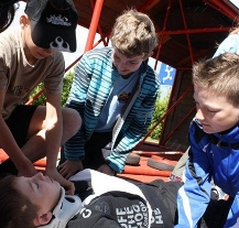 Malí záchranáři se utkali v areálu požární stanice Plzeň - Košutka