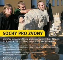 Na podporu sbírky pro zvony studenti vytvářejí sochy