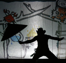 Další část festivalu Živá ulice nabízí pouliční divadlo