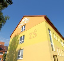 Časovou kapsli otevře 21. základní škola až v roce 2060