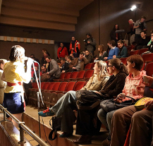 Možnost diskutovat se zajímavými osobnostmi využily desítky lidí