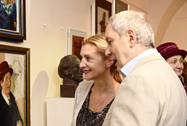 Eva Herinková na výstavě Autoportréty
