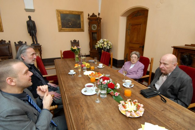 Primátor Martin Baxa přijal na radnici Jaroslava Fialu, hudebního historika, pedagoga a publicistu