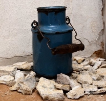 Západočeské muzeum zve na výstavu s názvem Mezi nouzí a blahobytem