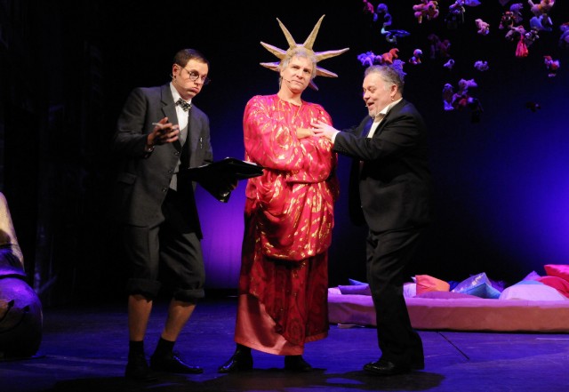 Jan Kříž (Leo Bloom),Bronislav Kotiš (Roger de Bris), Jiří Untermüller (Max Bialystock)
