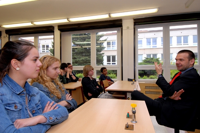 Primátor města Martin Baxa navštívil 34. základní školu