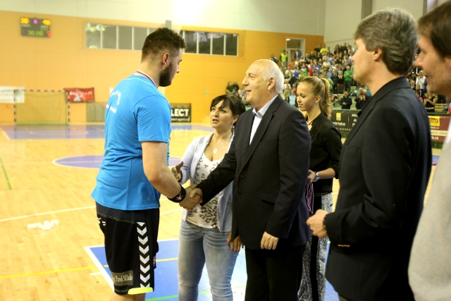 Gratulace radní pro sport Ireny Rottové házenkářům k získání titulu mistra extraligy