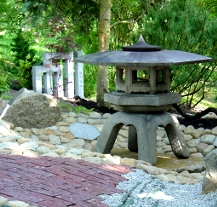 Dny japonské kultury v plzeňské zoo nabídly zájemcům sushi, japonské koktejly, ikebanu i keramiku